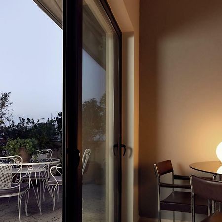 אתונה Two Level Apartment With Panoramic View מראה חיצוני תמונה